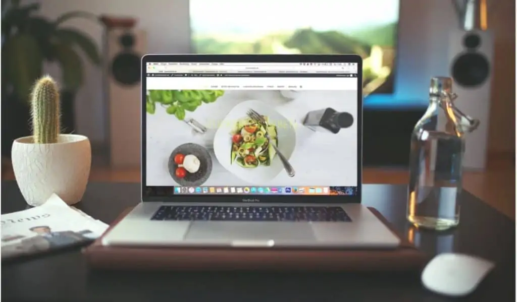 laptop opened to a food blog 