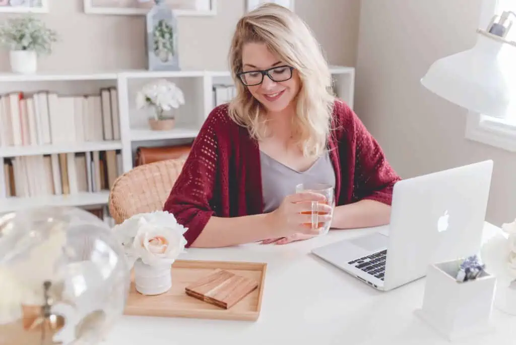 25 Companies with Legitimate Work-From-Home Jobs